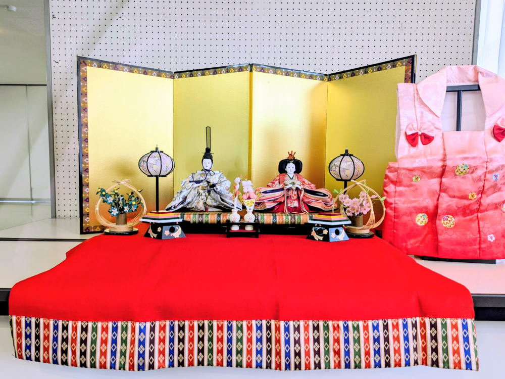 🌸本町コミセンにも雛飾り🌸
