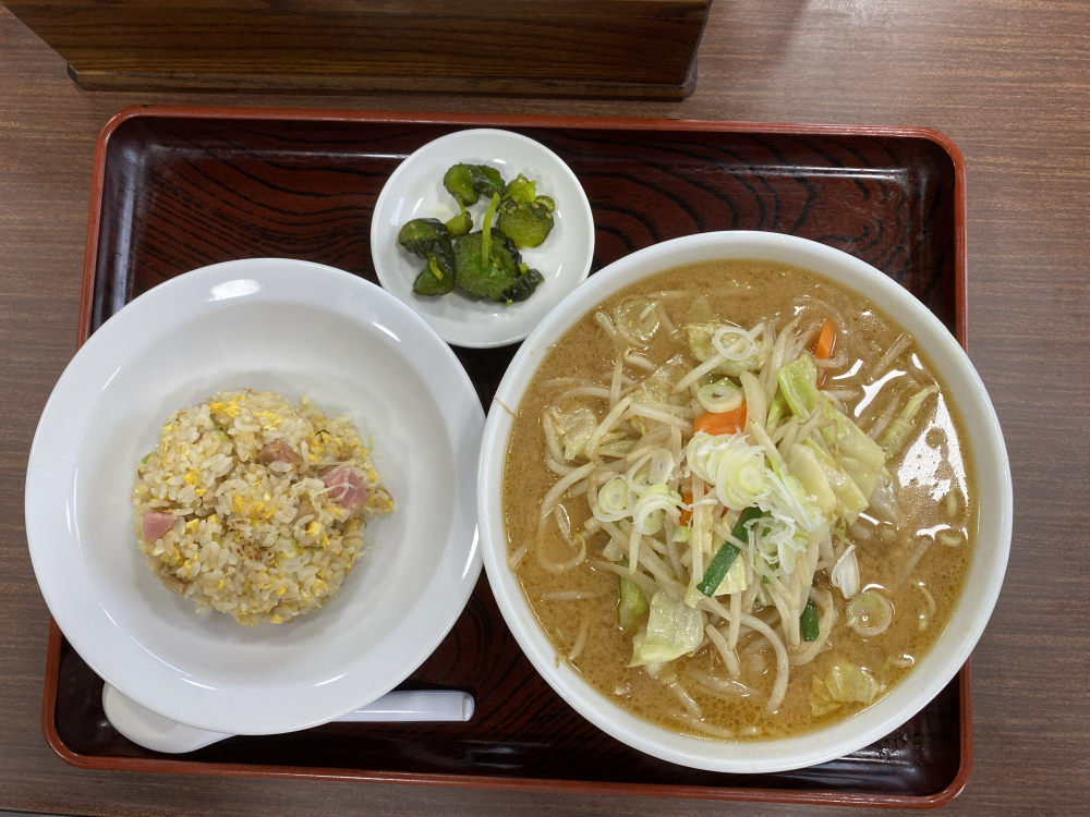 味噌ラーメンとチャーハン（セット）