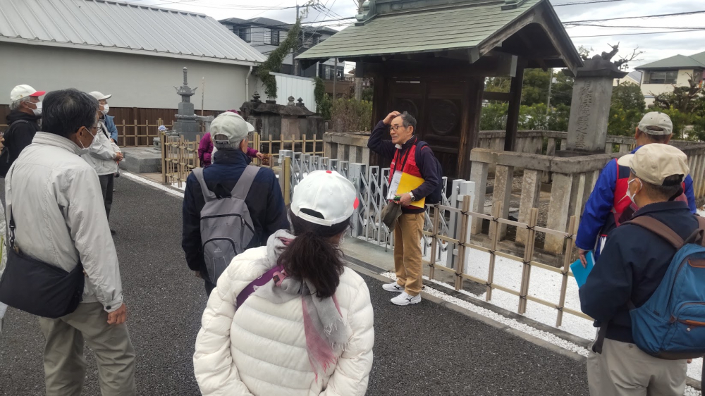 清泰寺(見性院の墓)